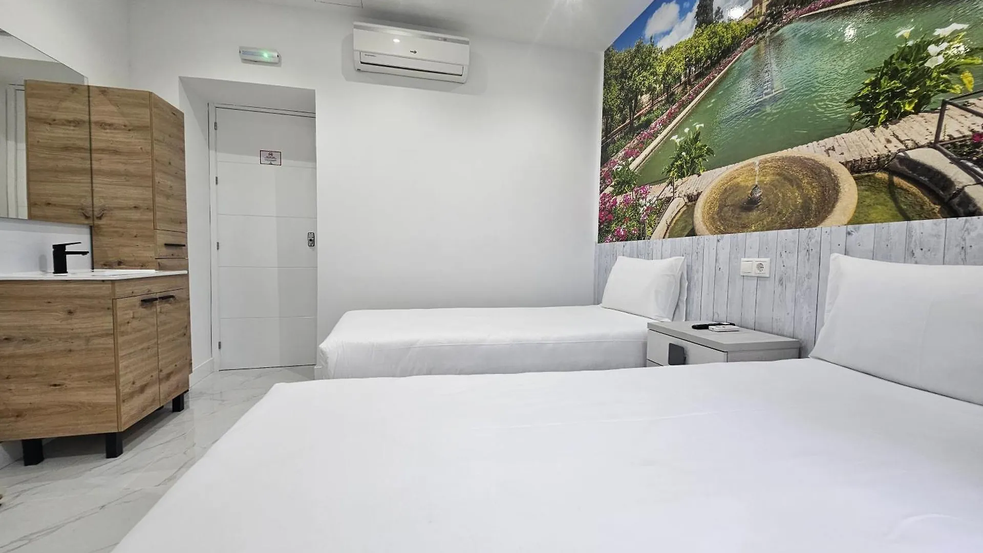 Guest house Nueva Pension Cibeles Cordoba Spain